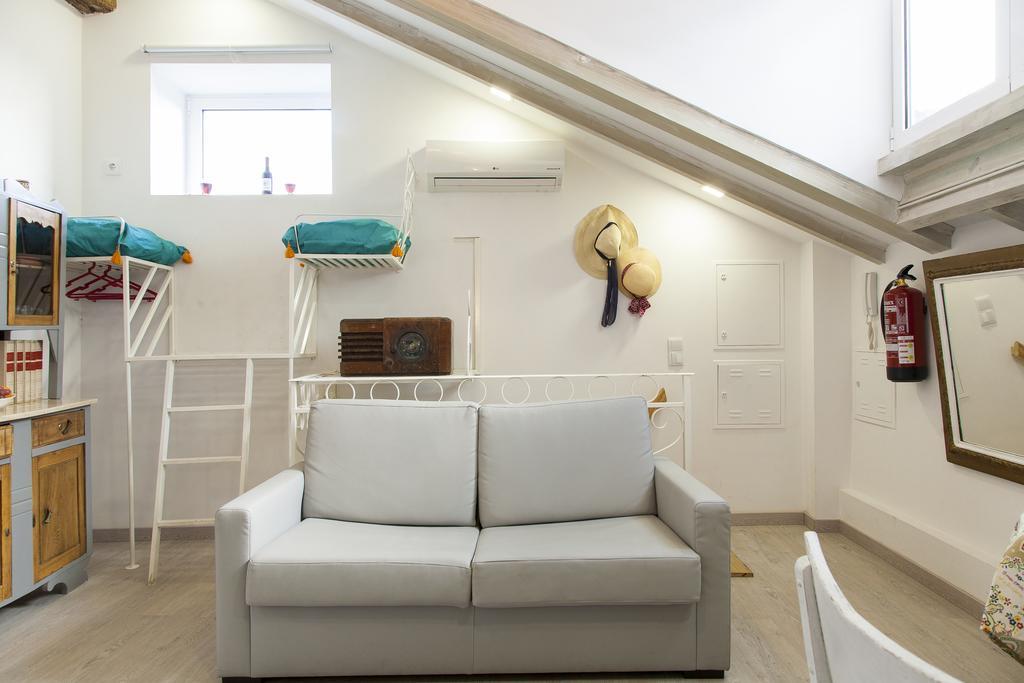 Joivy Alfama 35 Apartments リスボン エクステリア 写真